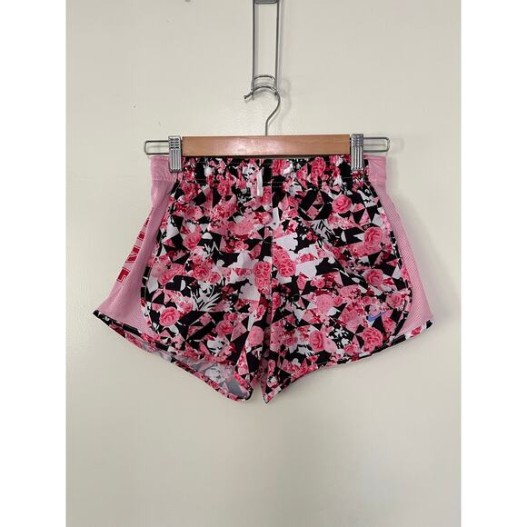 Nike Pink Floral Rose Girls Kids Size Large Tempo Running Shorts Dri-Fit - Picture 2 of 6